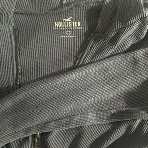 Cropped waffle zip up